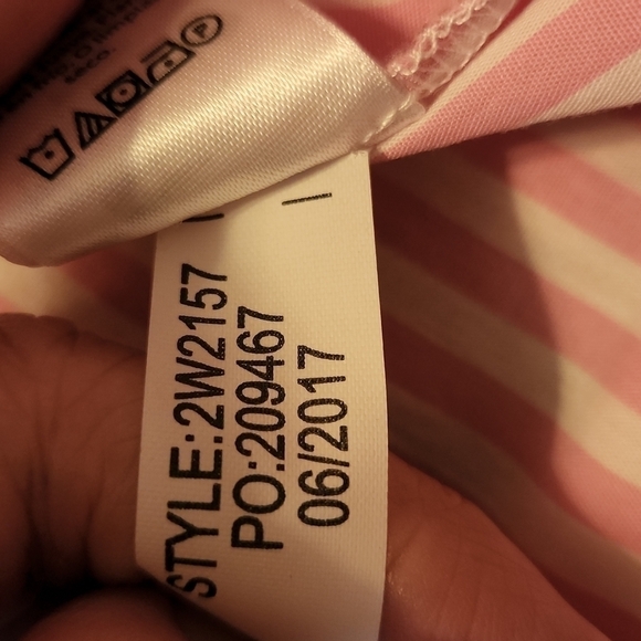 Vineyard Vines Pink White Striped Off The Shoulder Top Size M - Picture 9 of 9